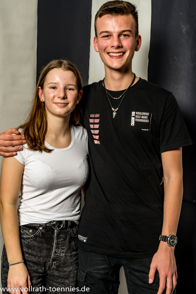 2020 02 01 Black & White Party 2427